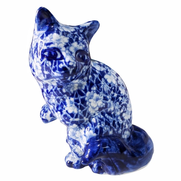 Antique/Vintage Cobalt Blue and White Handmade Cat Ceramic Figurine 6.5” - Picture 1 of 6